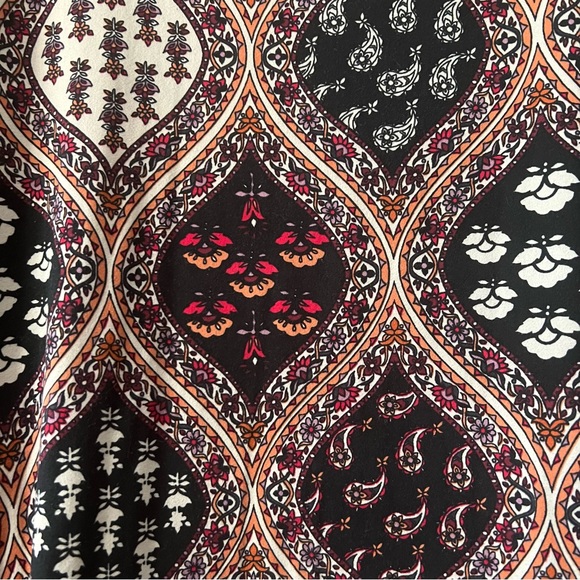 Comfy, stretchy, high-low dress - Picture 1 of 3